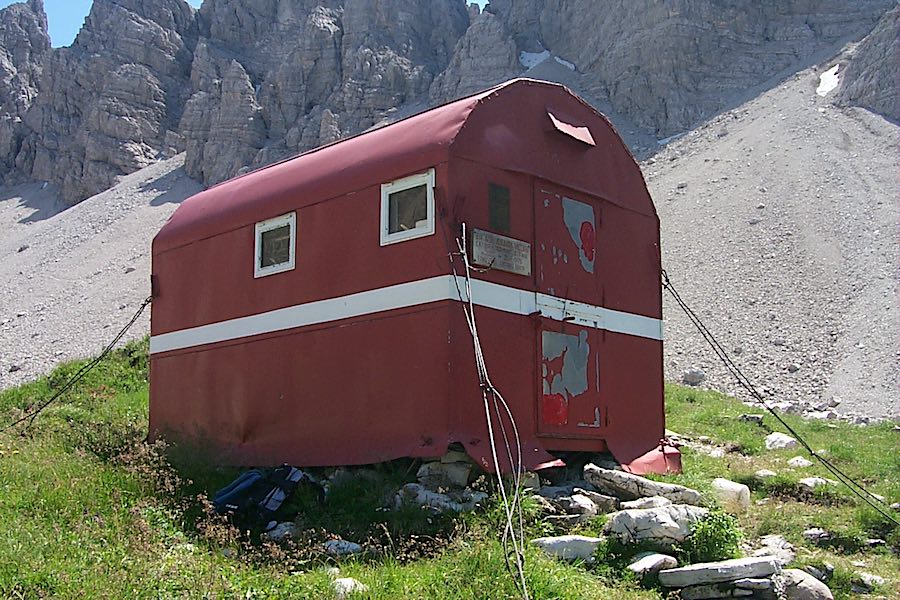 bivacco vaccari dolomiti lorenzago